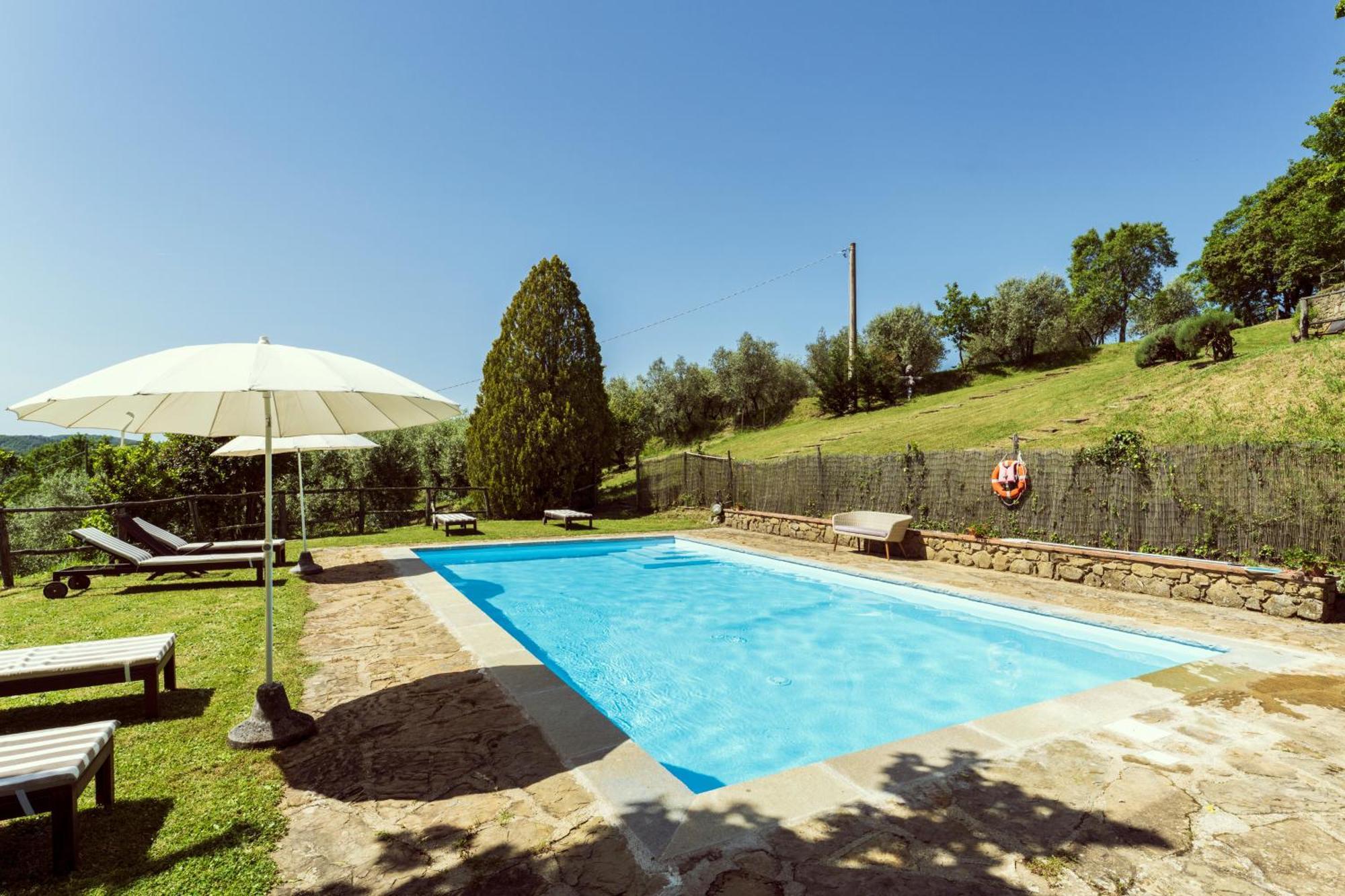 Agriturismo La Sala Greve in Chianti Bagian luar foto